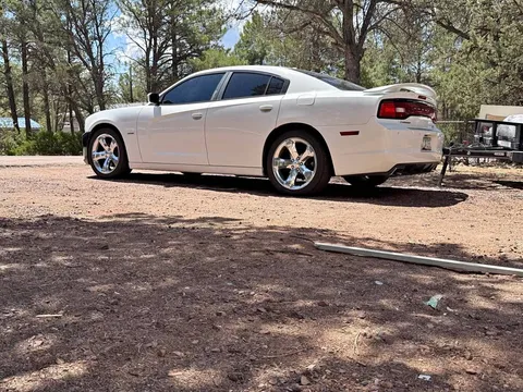 2012 Dodge Charger R/T Max Sedan 4D