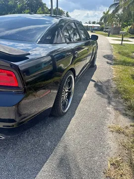 2012 Dodge Charger R/T Max Sedan 4D