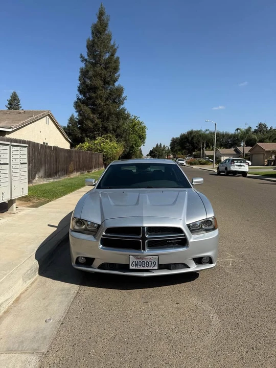 2012 Dodge Charger 7th Gen - Image 7 of 15
