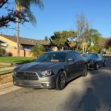 2012 Dodge Charger R/T Max Sedan 4D
