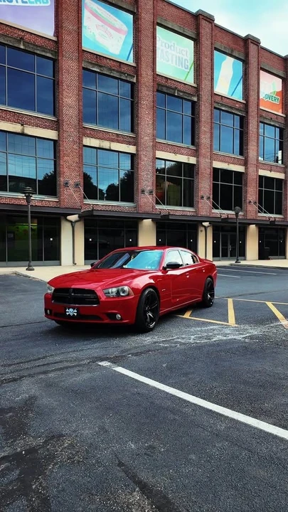 2012 Dodge Charger 7th Gen - Image 5 of 6