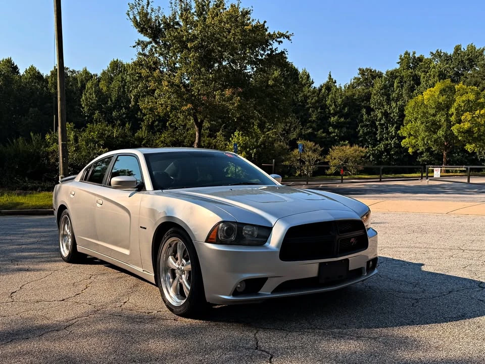 2012 Dodge Charger 7th Gen - Image 3 of 20
