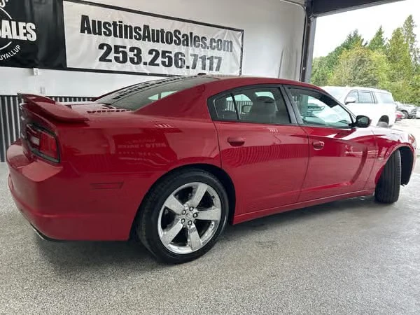 2012 Dodge Charger 7th Gen - Image 6 of 14