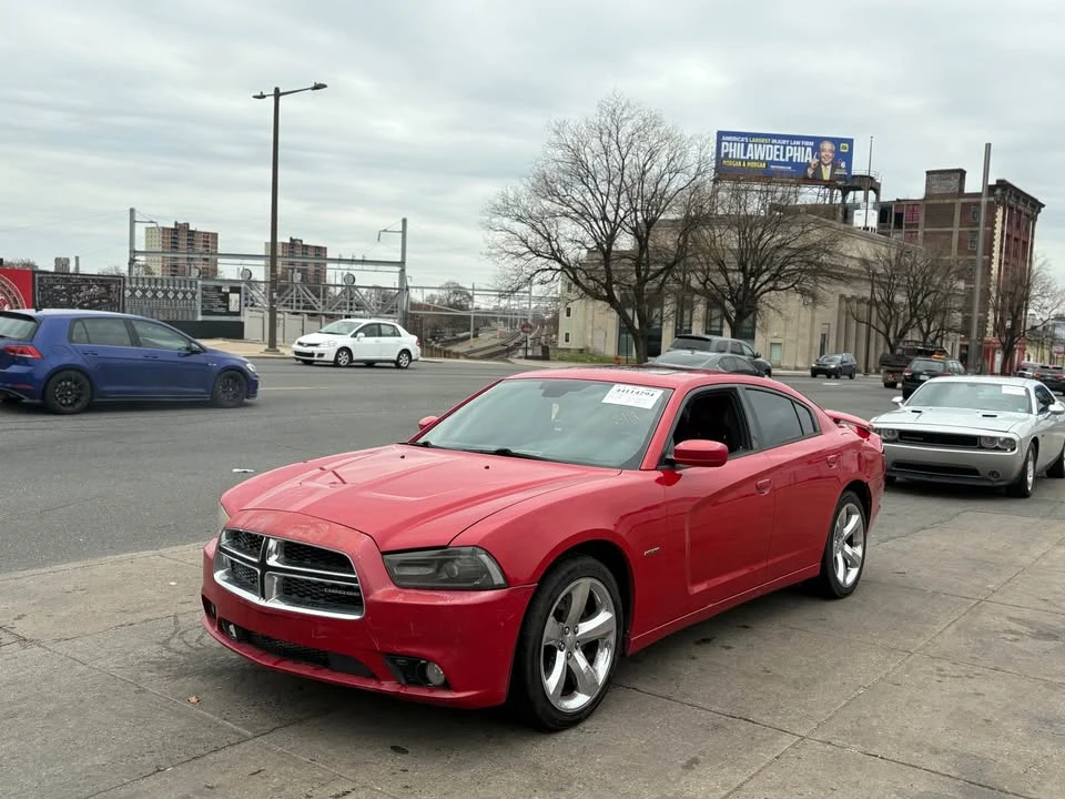 2012 Dodge Charger 7th Gen - Image 2 of 9