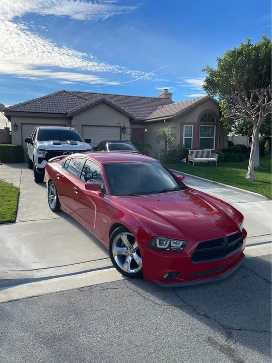2012 Dodge Charger 7th Gen - Image 2 of 4