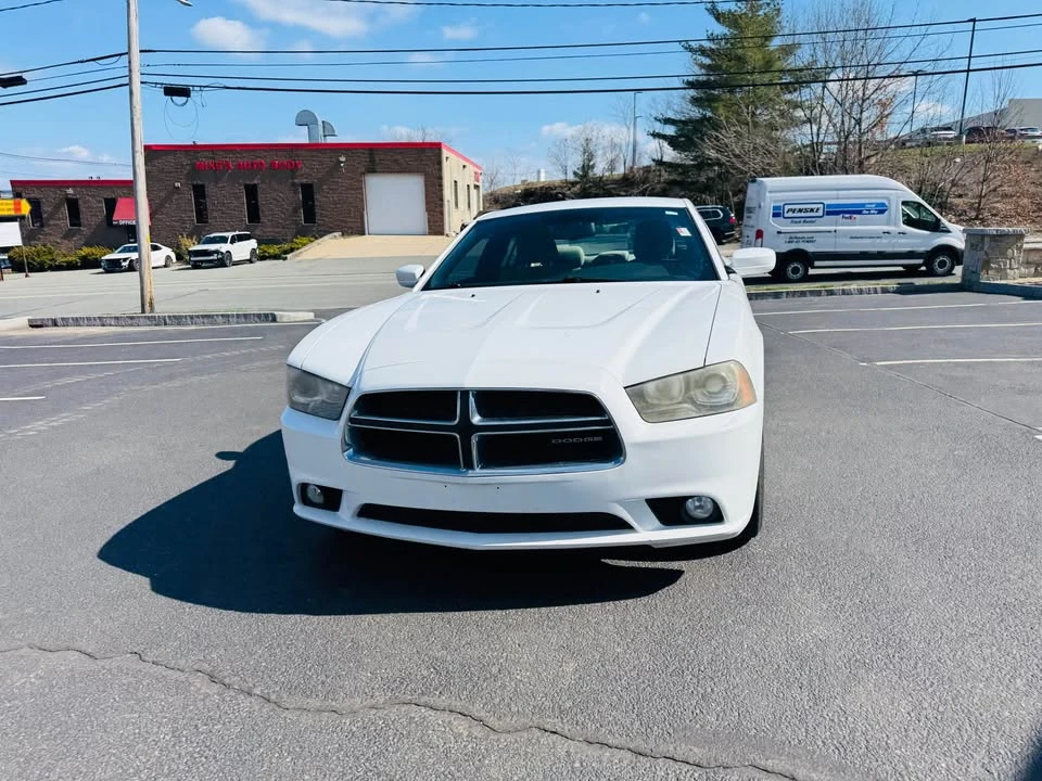 2012 Dodge Charger 7th Gen - Image 13 of 17