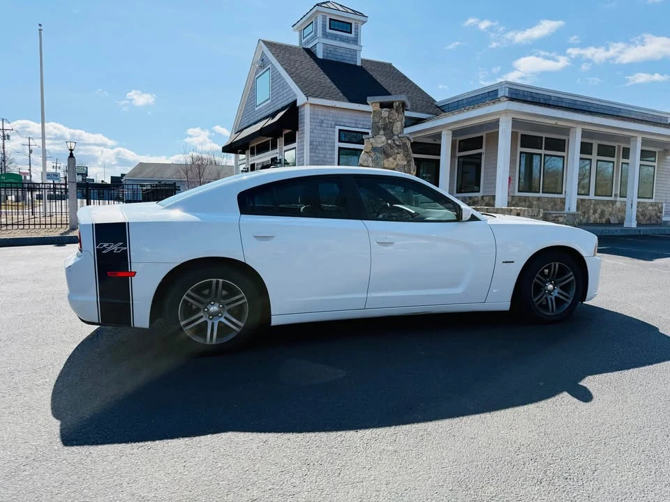 2012 Dodge Charger 7th Gen - Image 10 of 17