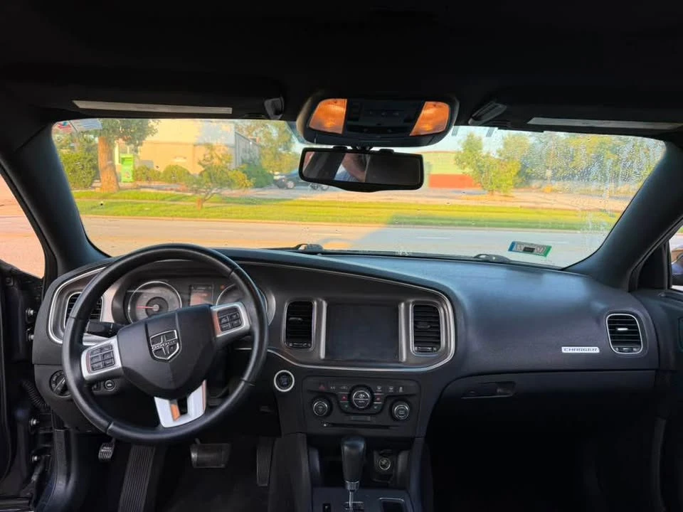 2012 Dodge Charger 7th Gen - Image 16 of 20
