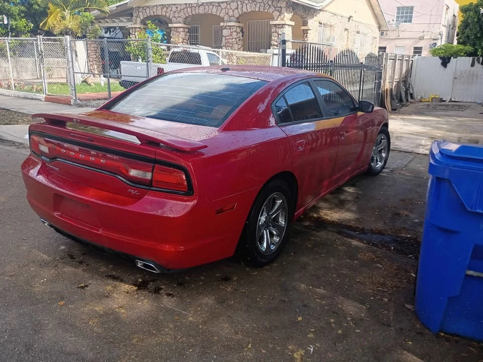 2012 Dodge Charger 7th Gen - Image 2 of 20