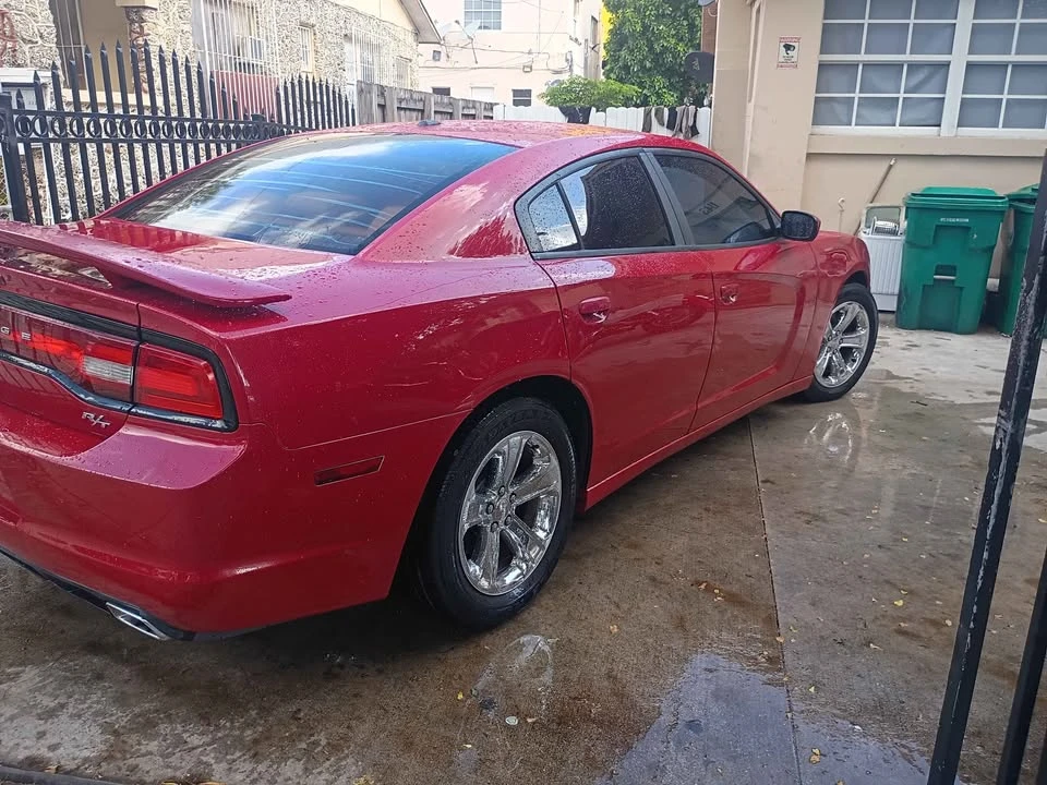 2012 Dodge Charger 7th Gen - Image 16 of 20