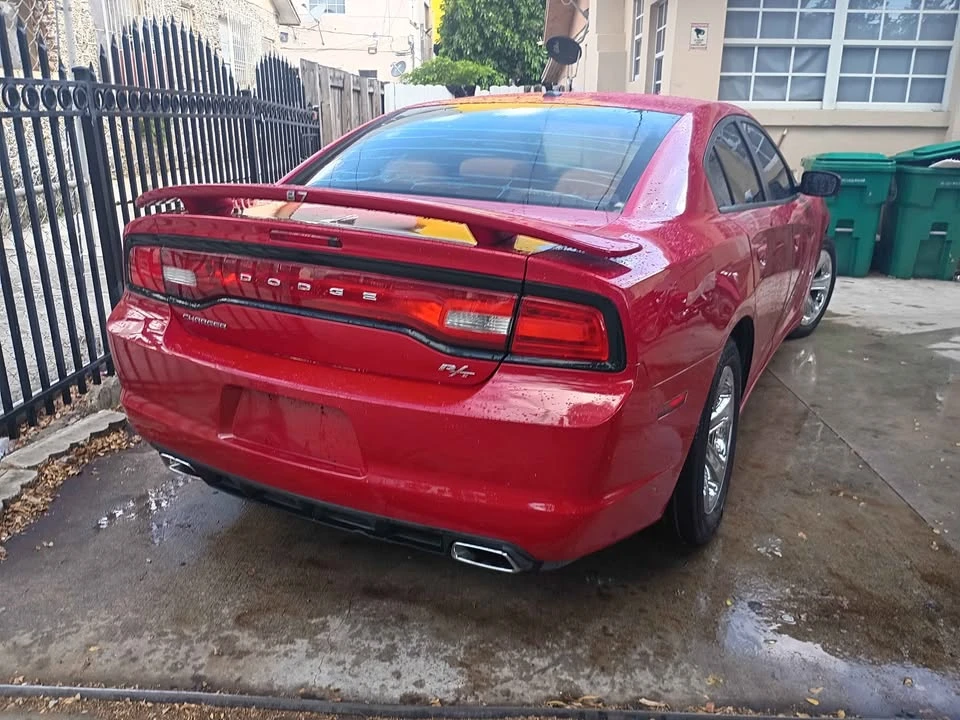2012 Dodge Charger 7th Gen - Image 8 of 20