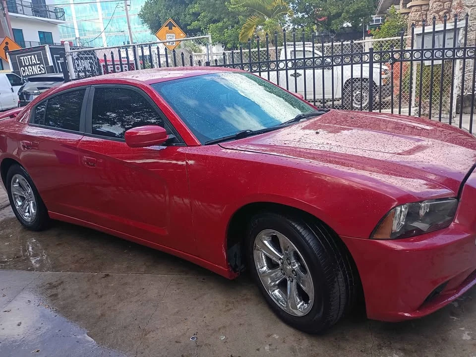 2012 Dodge Charger 7th Gen - Image 9 of 20