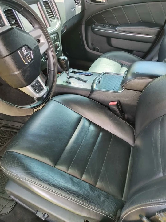 2012 Dodge Charger 7th Gen - Image 6 of 9
