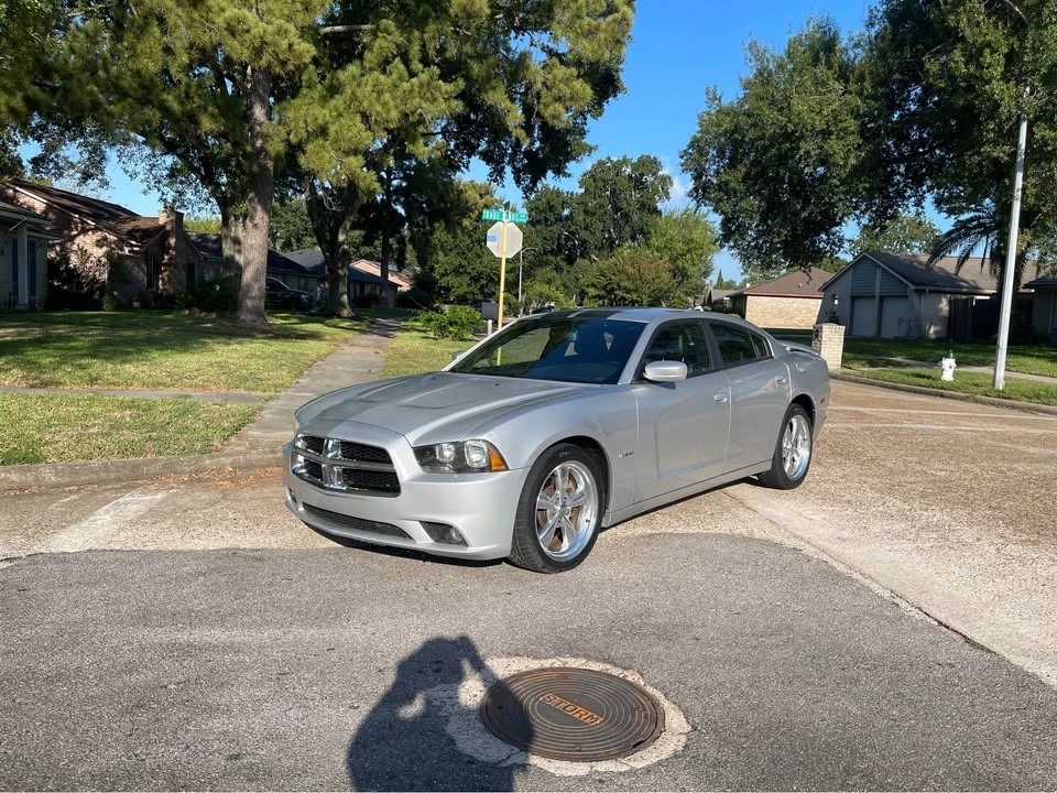 2012 Dodge Charger 7th Gen - Image 3 of 15