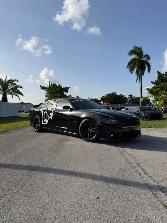 2012 Dodge Charger 7th Gen - Image 3 of 7