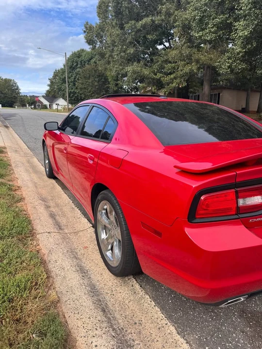 2012 Dodge Charger 7th Gen - Image 5 of 20