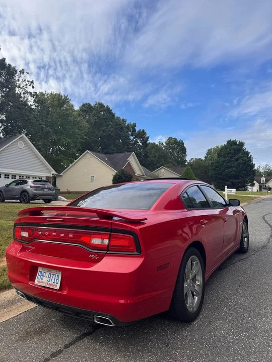 2012 Dodge Charger 7th Gen - Image 3 of 20