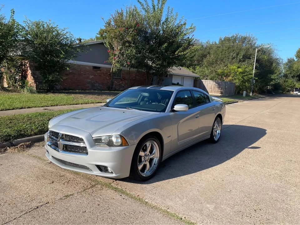 2012 Dodge Charger 7th Gen - Image 7 of 15