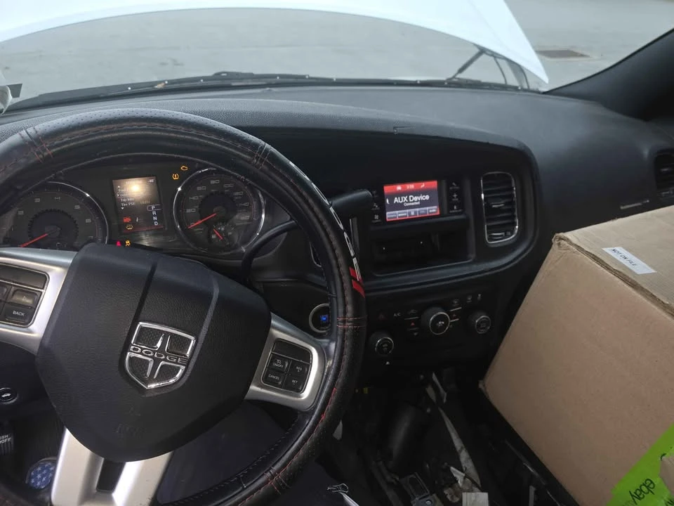 2012 Dodge Charger 7th Gen - Image 15 of 20