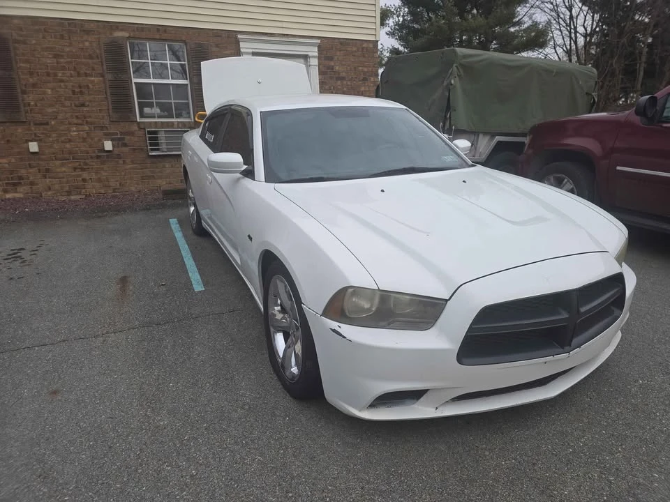 2012 Dodge Charger 7th Gen - Image 2 of 20