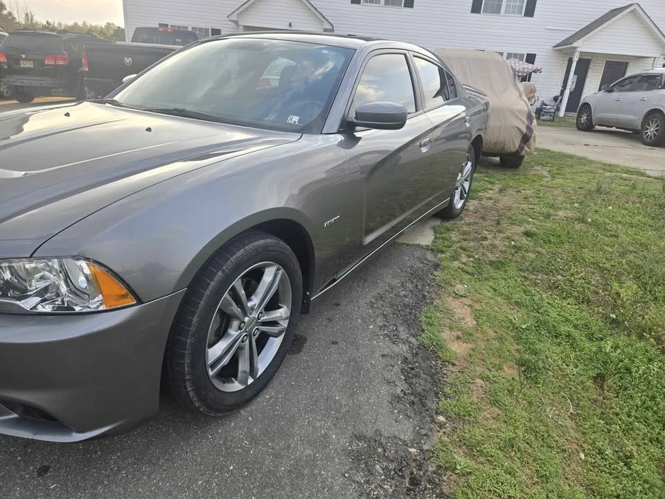 2012 Dodge Charger 7th Gen - Image 4 of 11