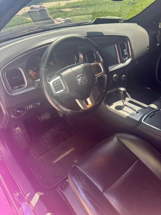 2012 Dodge Charger 7th Gen - Image 6 of 14