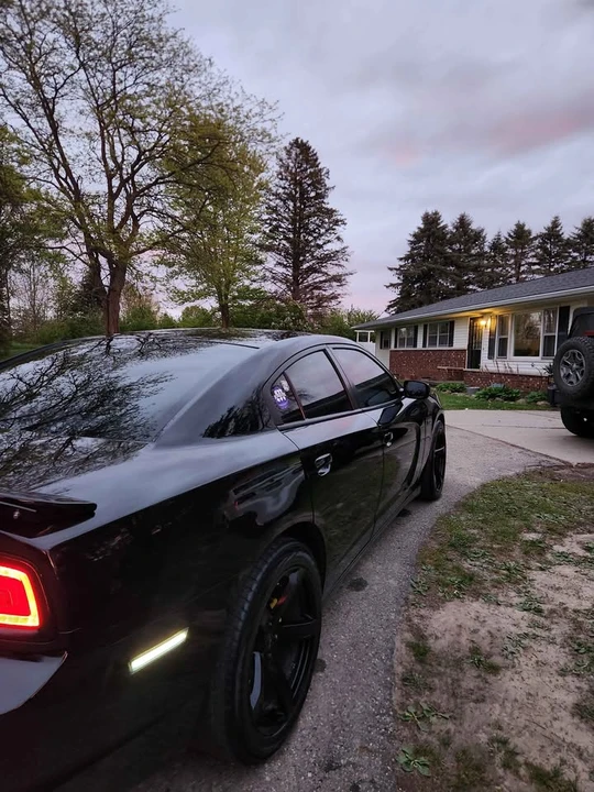 2012 Dodge Charger 7th Gen - Image 7 of 21