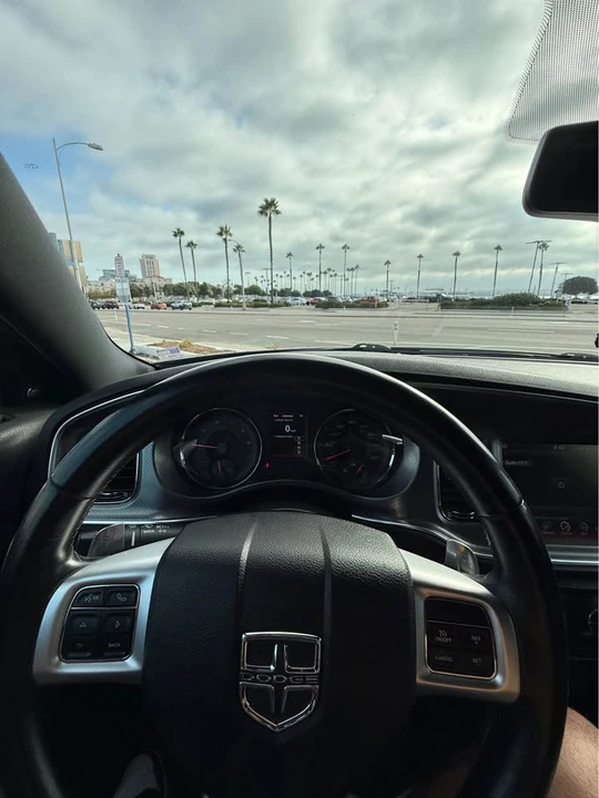 2012 Dodge Charger 7th Gen - Image 6 of 13