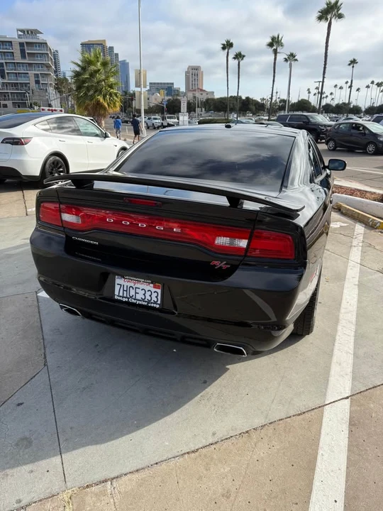 2012 Dodge Charger 7th Gen - Image 3 of 13