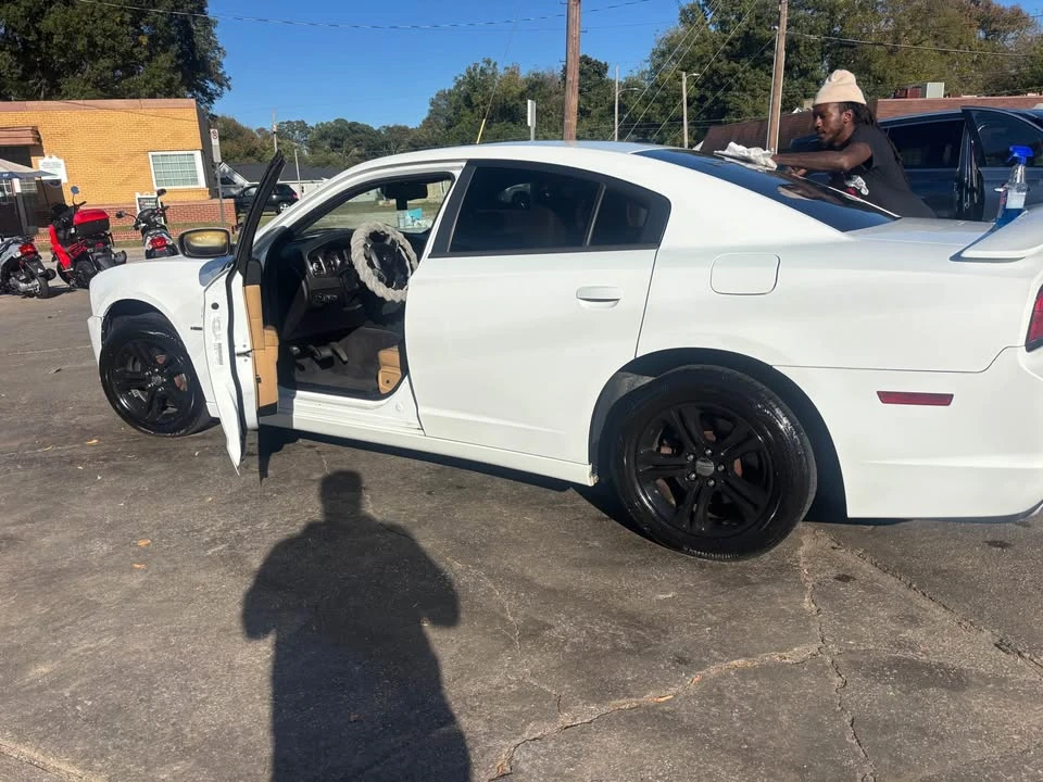 2012 Dodge Charger 7th Gen - Image 5 of 5