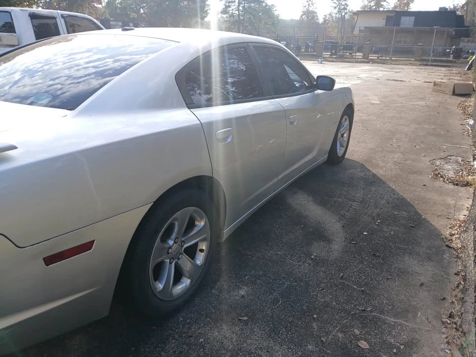 2012 Dodge Charger 7th Gen - Image 3 of 9