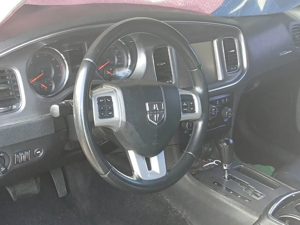 2012 Dodge Charger 7th Gen - Image 7 of 9