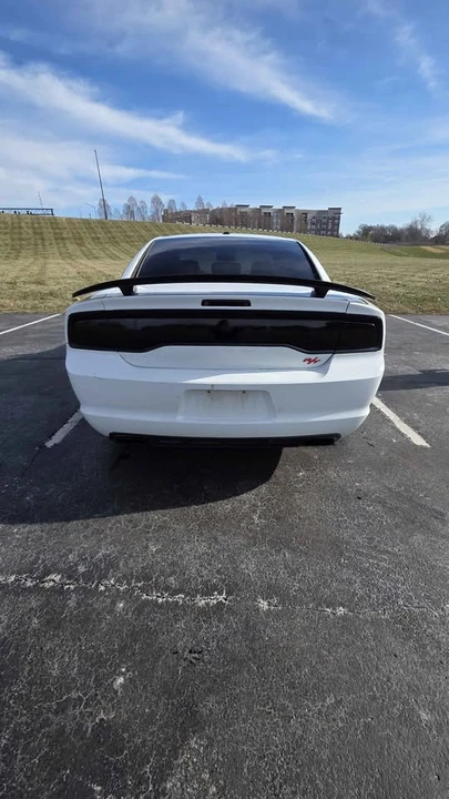 2012 Dodge Charger 7th Gen - Image 6 of 16
