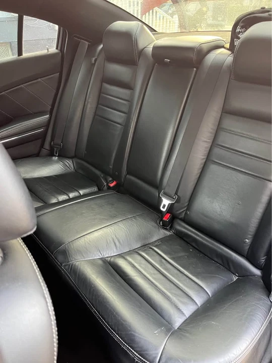 2012 Dodge Charger 7th Gen - Image 4 of 11