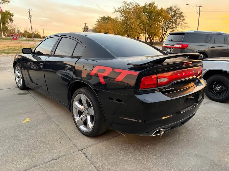 2012 Dodge Charger 7th Gen - Image 3 of 8