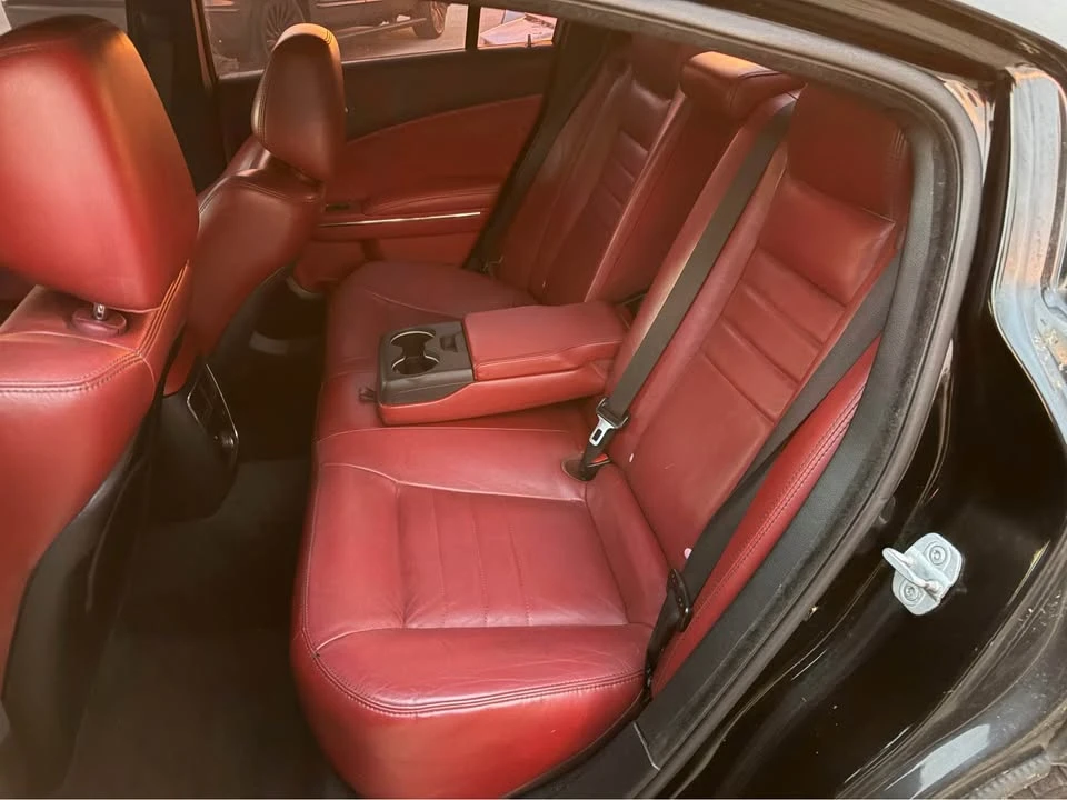 2012 Dodge Charger 7th Gen - Image 4 of 8