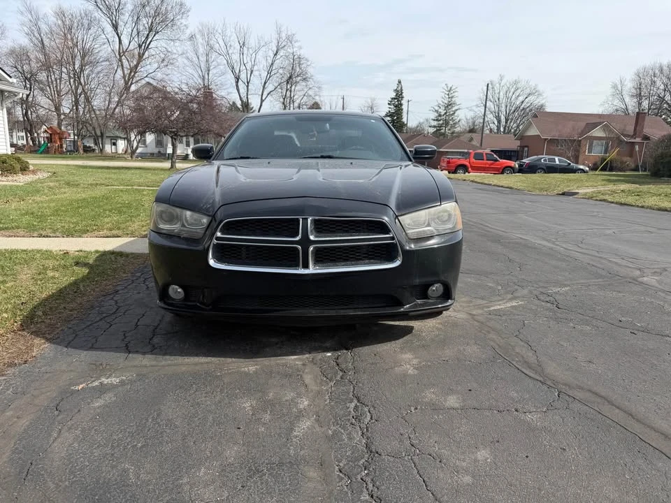 2012 Dodge Charger 7th Gen - Image 4 of 6