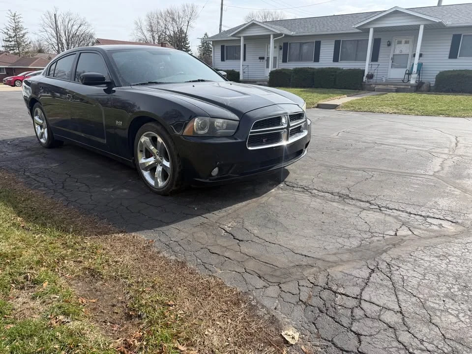2012 Dodge Charger 7th Gen - Image 5 of 6