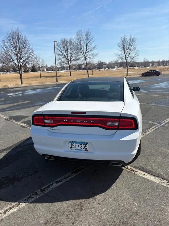 2012 Dodge Charger 7th Gen - Image 2 of 4