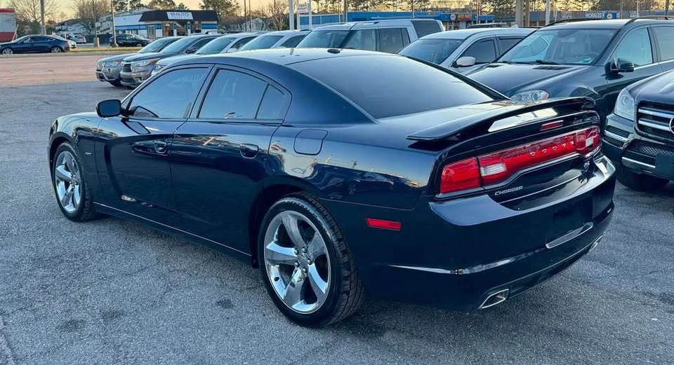 2012 Dodge Charger 7th Gen - Image 5 of 20