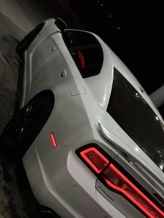 2012 Dodge Charger 7th Gen - Image 5 of 8