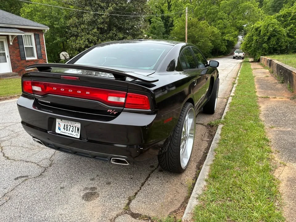 2012 Dodge Charger 7th Gen - Image 3 of 9