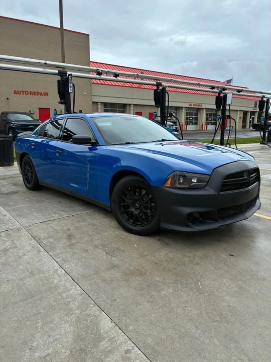 2012 Dodge Charger 7th Gen - Image 2 of 7