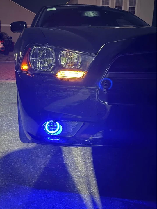 2012 Dodge Charger 7th Gen - Image 4 of 6