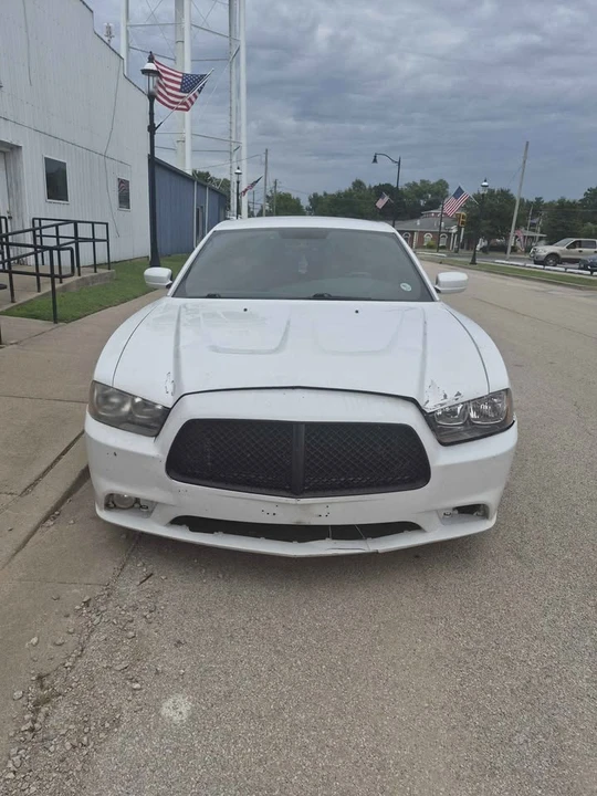 2012 Dodge Charger 7th Gen - Image 4 of 20