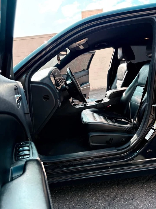 2012 Dodge Charger 7th Gen - Image 10 of 11
