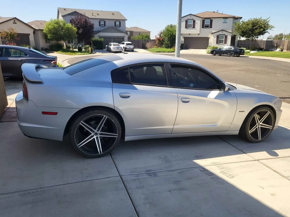 2012 Dodge Charger 7th Gen - Image 11 of 14