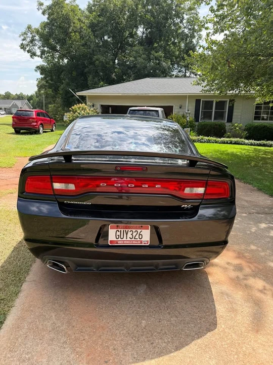 2012 Dodge Charger 7th Gen - Image 2 of 15