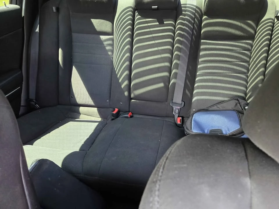2012 Dodge Charger 7th Gen - Image 2 of 7