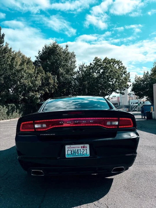 2012 Dodge Charger 7th Gen - Image 7 of 11